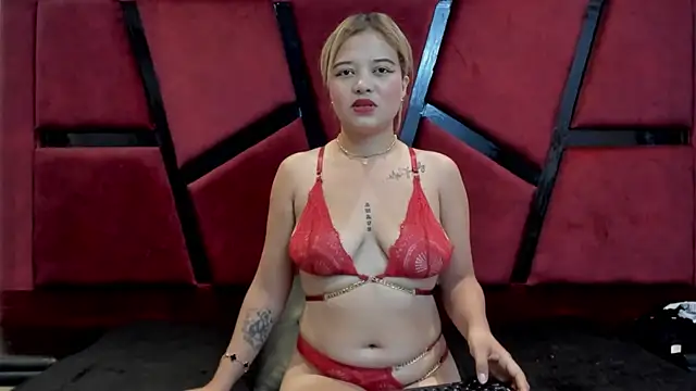 LilianaVegas online show from April 15, 7:58 pm