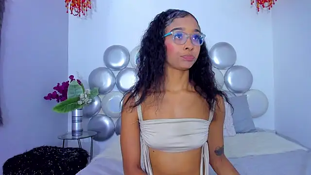 Snapshot of abby_rivers chatting on February 19, 7:43 pm abby rivers online show from February 19, 7:43 pm