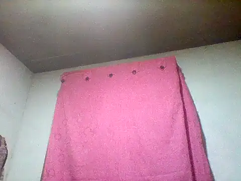 lucyscay  online show from April 13, 7:36 am