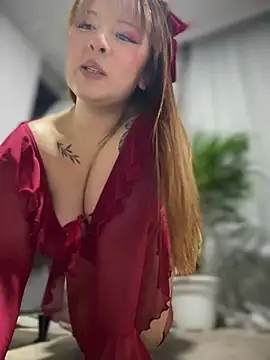 CharlotteUwU  online show from February 15, 2:08 am