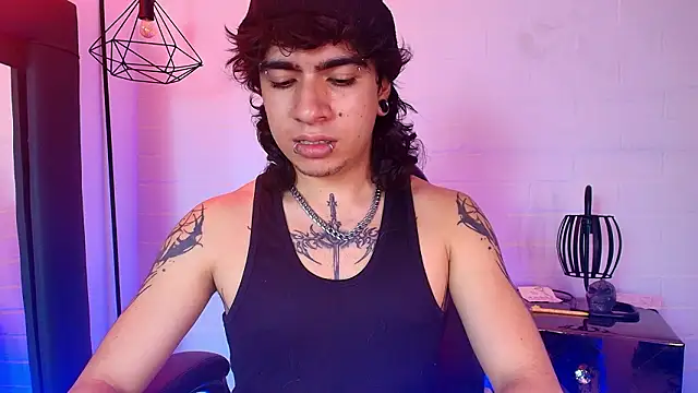 Axell Kussh online show from March 6, 3:03 am