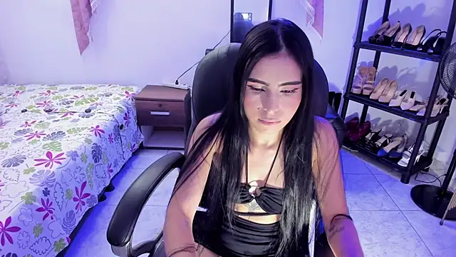 Canddy Doll  online show from February 17, 8:26 pm