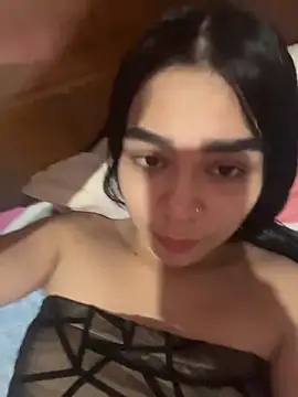 mia petite2007 online show from April 13, 11:10 pm