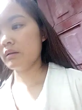 Luminana online show from March 18, 1:14 pm