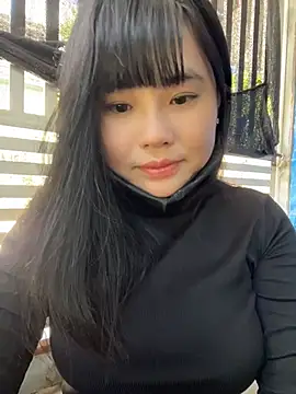 Snapshot of Lewd_couple chatting on June 26, 4:17 am Lewd couple online show from June 26, 4:17 am