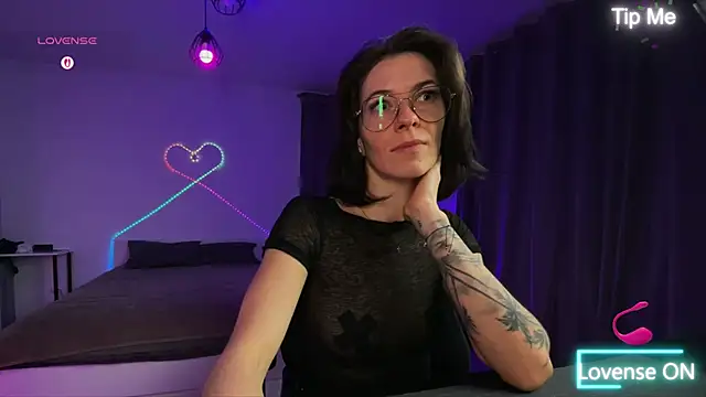 Snapshot of Katy_Kar chatting on February 6, 8:56 pm Katy Kar online show from February 6, 8:56 pm