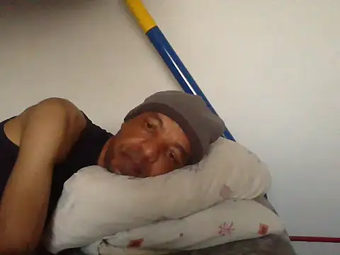 lavelle26 online show from April 5, 3:31 pm