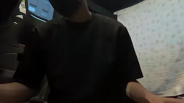Snapshot of taro_taro45 chatting on May 26, 10:00 am taro taro45 online show from May 26, 10:00 am