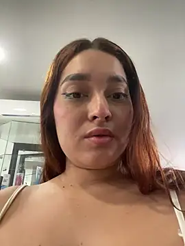 Snapshot of Emily_Harpeer chatting on March 1, 11:45 am Emily Harpeer online show from March 1, 11:45 am