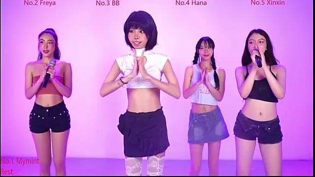 Snapshot of Believe-girl chatting on February 23, 12:13 pm Believe-girl online show from February 23, 12:13 pm