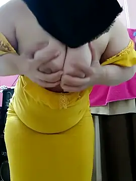 Warda Egy online show from March 28, 3:39 am