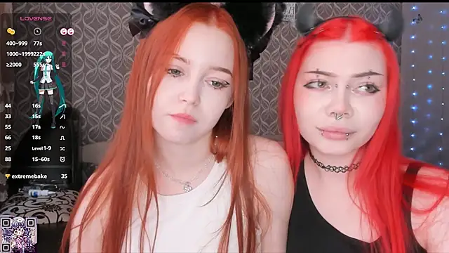 Snapshot of Veldenga chatting on March 19, 8:18 am Veldenga online show from March 19, 8:18 am