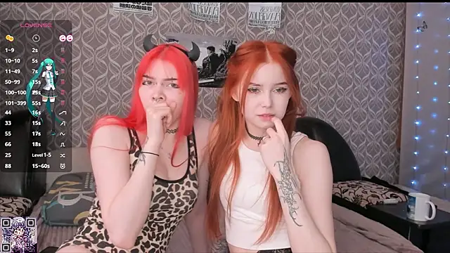 Snapshot of Veldenga chatting on March 26, 7:25 am Veldenga online show from March 26, 7:25 am