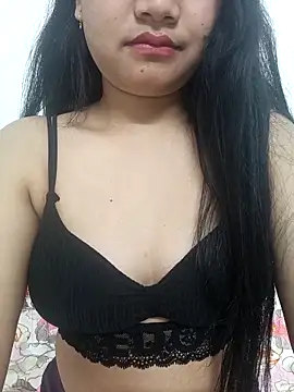 Snapshot of EliraMoon chatting on February 26, 5:12 pm EliraMoon online show from February 26, 5:12 pm