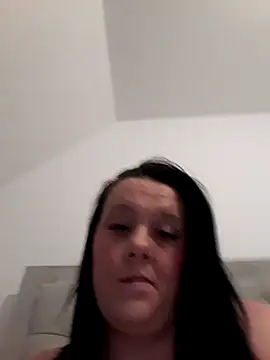 louisa36 online show from February 11, 10:15 pm