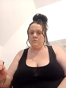 louisa36 online show from February 20, 10:43 pm