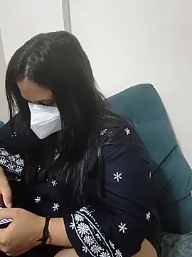 Snapshot of Siya__499 chatting on February 19, 6:59 pm Siya 499 online show from February 19, 6:59 pm