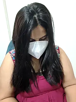 Snapshot of Siya__499 chatting on February 24, 5:11 pm Siya 499 online show from February 24, 5:11 pm