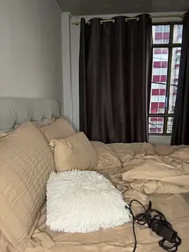 RachelWeisz  online show from February 15, 11:08 am