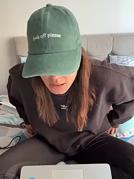 RachelWeisz  online show from April 18, 7:58 pm