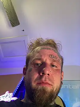 Snapshot of Smokebluntafterblunt chatting on February 22, 4:13 am Smokebluntafterblunt online show from February 22, 4:13 am