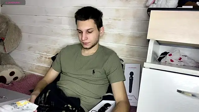 Donald boy online show from March 17, 11:30 pm