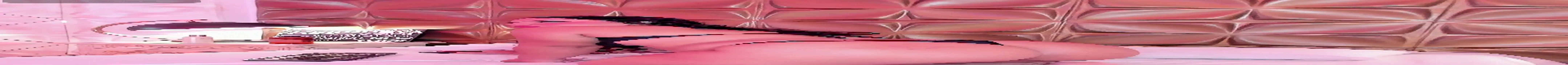 Snapshot of LunaJohns chatting on February 17, 12:01 pm LunaJohns online show from February 17, 12:01 pm