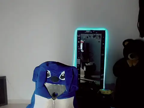 nebullax mcqueen online show from February 28, 6:09 pm