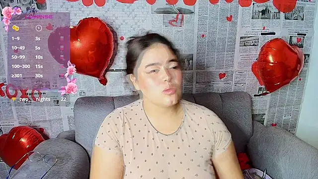 Snapshot of Nina_rouge77 chatting on February 14, 4:04 pm Nina rouge77 online show from February 14, 4:04 pm