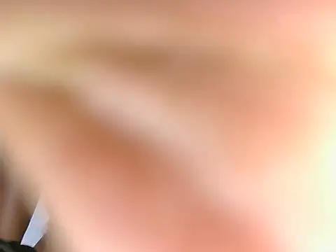 Snapshot of NastyEbonyGirl chatting on February 17, 5:37 am NastyEbonyGirl online show from February 17, 5:37 am