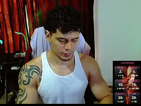 Logan0626 online show from April 9, 4:34 pm