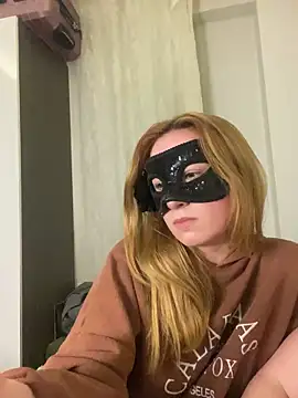 Snapshot of seluna_baby chatting on March 10, 12:15 am seluna baby online show from March 10, 12:15 am