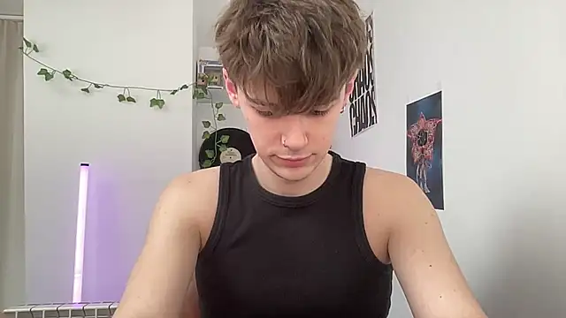 YourMilkyGuy online show from June 24, 9:30 am