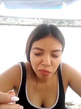 Ariana Castillo   online show from February 21, 5:25 pm