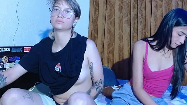 Snapshot of mi4_sk chatting on March 3, 10:43 am mi4 sk online show from March 3, 10:43 am