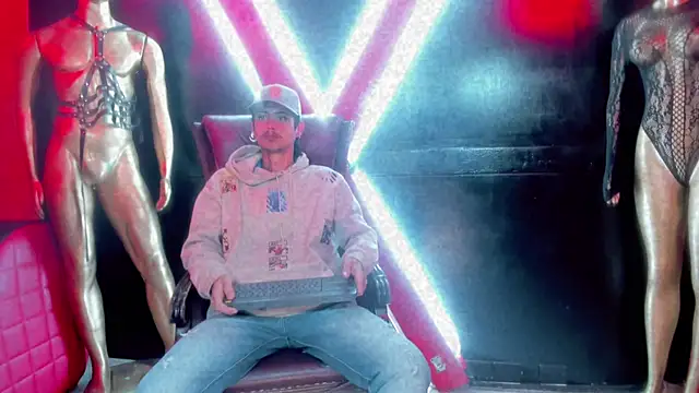 Damian-and-Camerum online show from March 1, 3:19 am