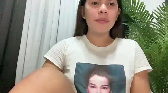 Snapshot of Mooree_naba chatting on January 20, 8:30 am Mooree naba online show from January 20, 8:30 am