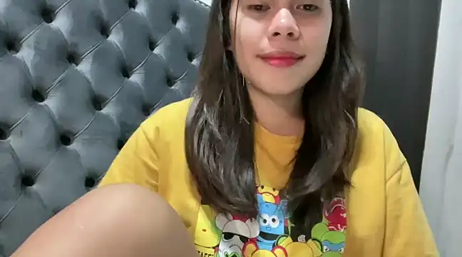 Snapshot of Mooree_naba chatting on January 21, 11:56 am Mooree naba online show from January 21, 11:56 am