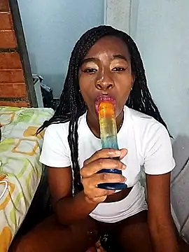 Snapshot of -hotebony chatting on May 1, 1:32 am -hotebony online show from May 1, 1:32 am