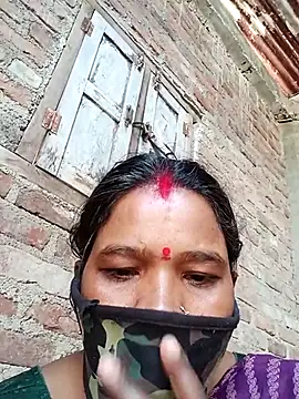 Kirti sacsena online show from April 10, 8:52 am