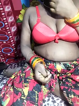 Snapshot of PRIYAGOYAL chatting on February 12, 6:47 pm PRIYAGOYAL online show from February 12, 6:47 pm