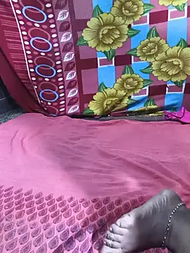 PRIYAGOYAL online show from July 16, 5:52 pm