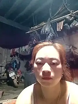 Snapshot of Nhoccon90 chatting on February 14, 10:39 pm Nhoccon90 online show from February 14, 10:39 pm