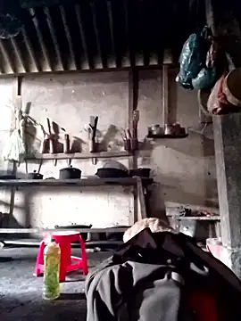 Snapshot of Nhoccon90 chatting on February 17, 7:49 am Nhoccon90 online show from February 17, 7:49 am