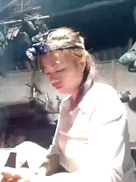 Snapshot of Nhoccon90 chatting on February 22, 10:41 pm Nhoccon90 online show from February 22, 10:41 pm