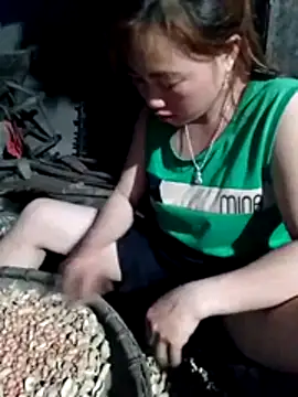 Nhoccon90 online show from March 25, 2:01 pm