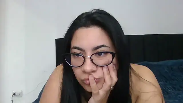 Snapshot of Agusgold22 chatting on May 12, 2:58 pm Agusgold22 online show from May 12, 2:58 pm
