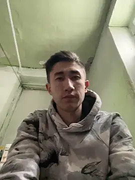 Snapshot of baron5008 chatting on February 28, 3:29 am baron5008 online show from February 28, 3:29 am