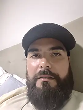 Snapshot of PelifiFilipee chatting on February 9, 1:42 am PelifiFilipee online show from February 9, 1:42 am