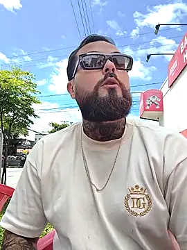 Snapshot of PelifiFilipee chatting on March 1, 3:03 pm PelifiFilipee online show from March 1, 3:03 pm